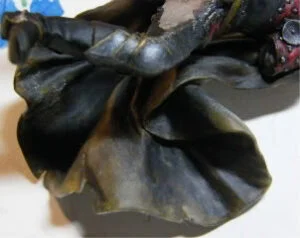 Photo: How to paint with dry pigments - Tutorial