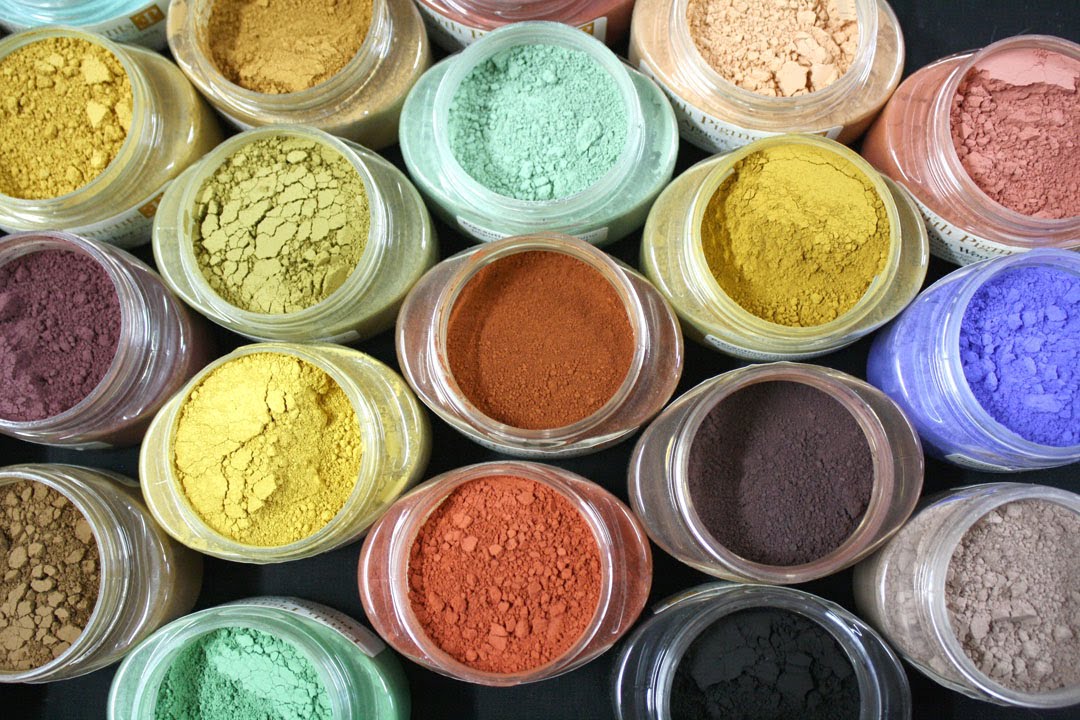 thumbnail image 2 of Green Stuff World Yellow Ochre Pigment - Natural Earthy Powder For Modelling & Miniatures 2 of 6